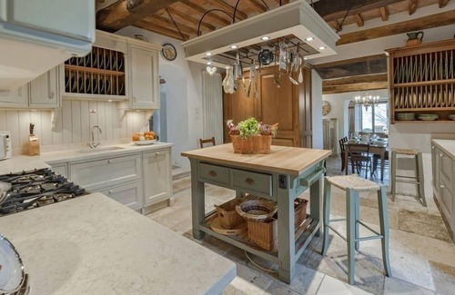 Monterchi Villa | Large Tuscan villa for 12 guests with AC, Private pool and beautiful views