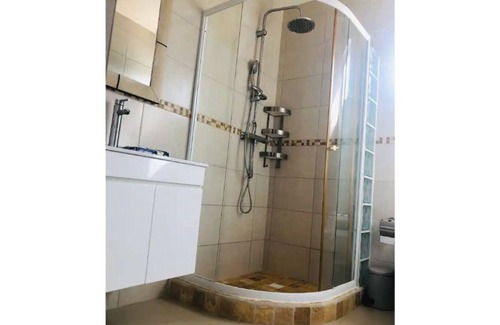 Oranjestad House | Large Villa, 10 minutes from the beach 5 minutes to supermarkets Nice pool 🏝