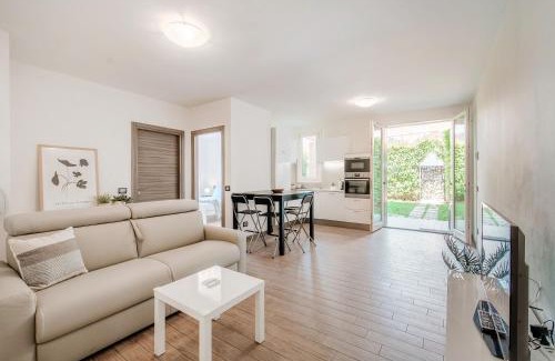 Abbadia Lariana Apartment | Lario10 by Quokka 360 - Garden and Lake View
