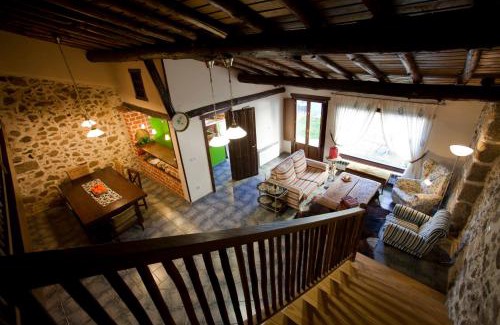 Fuentes de Bejar House | Las Mimbres
