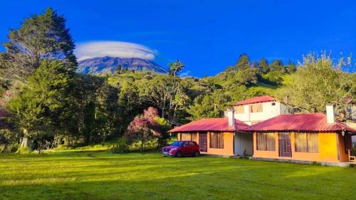 Banos de Agua Santa Bed & Breakfast | Las Orquídeas Runtun