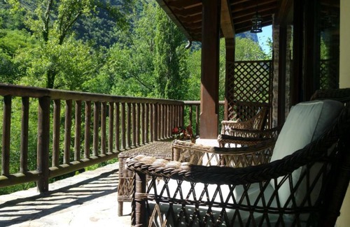 Penamellera Alta Ski Chalet | LAS VILLAS DEL PONTON