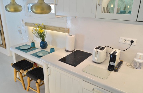 Paleopolis Apartment | Lasia Luxury Suite