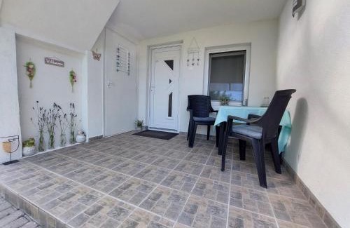 Alsóörs Apartment | Laurin Vendégház