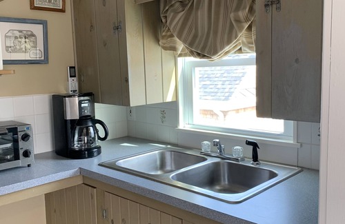 Lavallette House | LAVALLETTE,Ocean Block, 1 Bedroom PLUS sleep loft, 1 full Bath IMMACULATE GORGEO