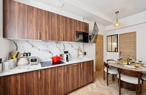 Saint-Thomas-d'Aquin Apartment | Lavie Maison : AC Hot Tub