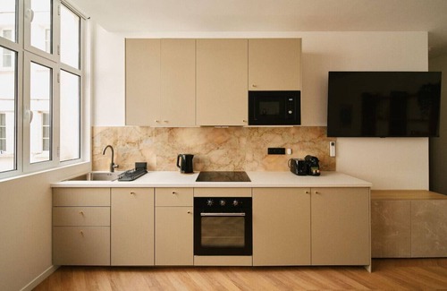 Marais Apartment | Lavie Maison Central Marias AC Hot Marais