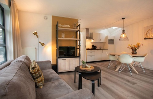 Schoorl House | Lavish holiday home with private sauna