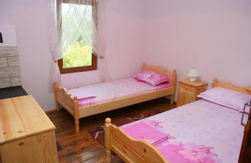 Elena House | Lazarovata House
