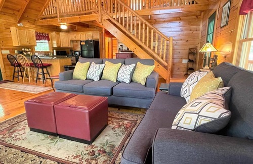 Murphy Cabin | Lazy Bear Lodge - minutes to John C Campbell Folk School