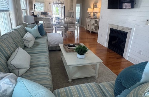 North Beach Haven House | LBI Beach House w-pool in Spray Beach, 4BR, 3.5 Bath, minutes walk to beach