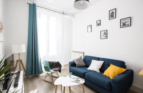 Quartier Chorier-Berriat Apartment | Le 62 - Spacieux T2 avec JARDIN, parking & tramway