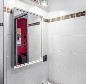 Old Lille Apartment | Le 84 Sainte-Cath'