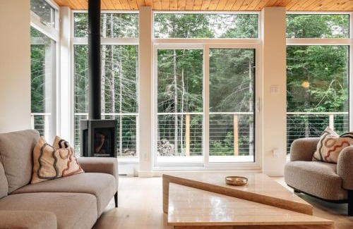 St-Adolphe-d'Howard House | Le Belvédère - Retraite scandivane