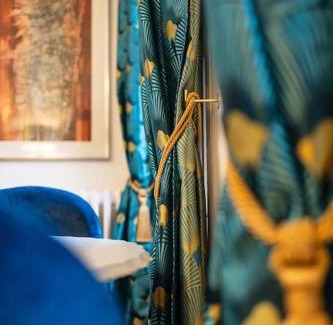 Bourges Apartment | Le "Boudoir" Appartement de Charme climatisé en Plein Centre