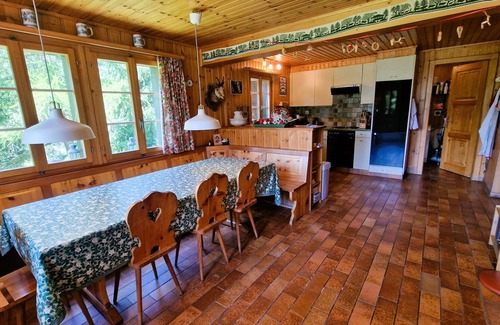Evolene Ski Chalet | Le Bouquetin - Chalet familial- 8 personnes