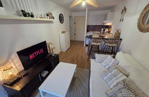 La Napoule Apartment | Le Cap-Vert Summary: