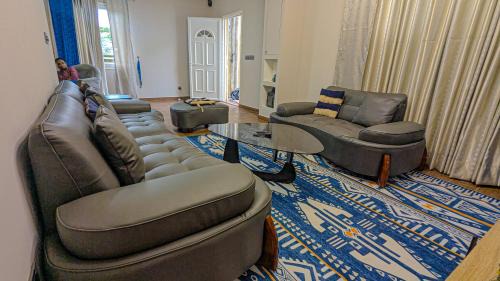 Douala Villa | Le Champ des Roseaux - Kotto Douala