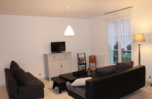 Verneuil-en-Halatte House | Le Chouette Logis