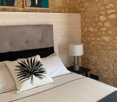 Sainte-Alvere-Saint-Laurent-les-Batons House | Le Clos 1855