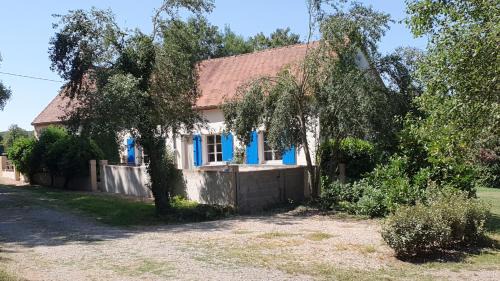 Saint-Aubin-le-Monial Apartment | Le Coeur Du Moulin