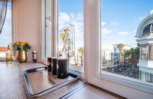 La Gare Apartment | Le Cosy Perpignan Centre, 2 rooms, 2 bathrooms, free WIFI, free parking, lift, central, renovated, spacious