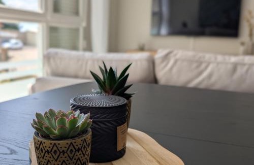 Oresmaux Apartment | Le cottage du moulin - NETFLIX - WiFi - Garage