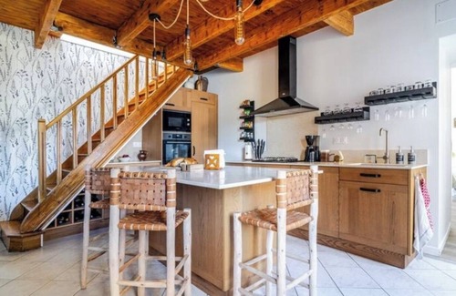 Gavray House | Le Cozy Maupas. Peaceful Normand stone house with a garden.