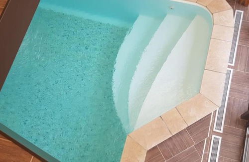 Saint-Victor-de-Morestel House | Le domaine de Tizo