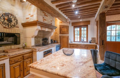 Sainte-Marie-au-Bosc House | Le Domaine des Quatre Châtaignes