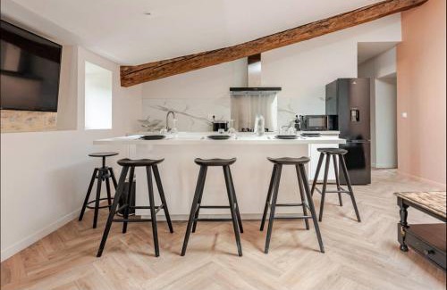 L'Isle-sur-la-Sorgue Apartment | Le fort 7 Appart centre ville