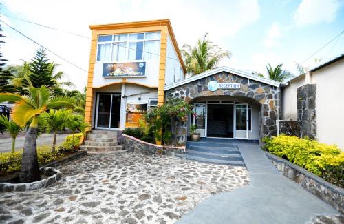 Trou aux Biches Hotel | Le Grand Bleu Hotel