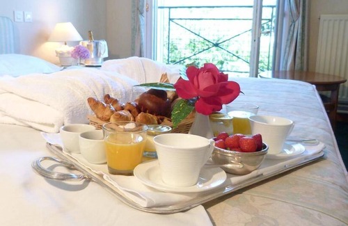 Saint-Quentin-sur-le-Homme Hotel | Le Gué du Holme