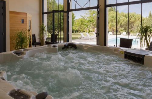 Saint-Coutant-le-Grand Hotel | Le Logis du Péré