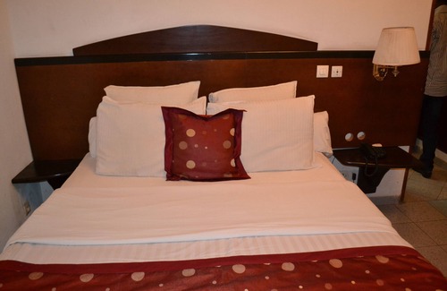 Yaounde Hotel | Le Luxtral Hôtel