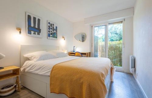 Merignac Apartment | Le Mérignac Cozy Corner - T3 & Terrasse