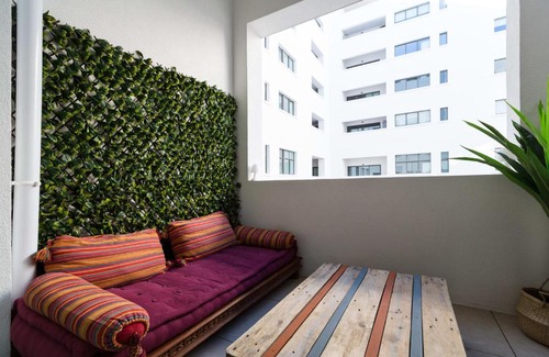 La Joliette Apartment | Le Mazenod - Appartement avec balcon à la Joliette