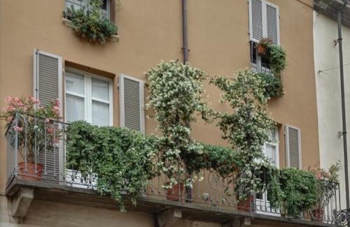 Vercelli Apartment | Le Melusine 1 Grazia