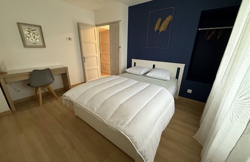 Saint-Laurent-dAndenay House | Le Moderne Comfort Duplex