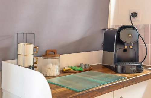 Brive-la-Gaillarde Apartment | Le Nid Eucalyptus - cocooning - free parking