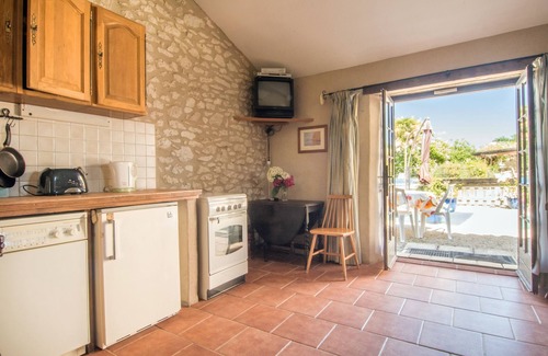 Razac-d'Eymet Apartment | Le Nid - Fantastic Studio Gite with pool in 30+ acres nr Bergerac