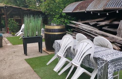 Riedisheim Apartment | Le Noyer: Petit chalet cosy proche de Mulhouse