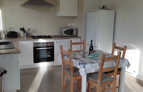 Pleherel-Plage-Vieux-Bourg House | "Le P'tit Galet" new house for 2/4 people, on one level, 450m from the sea, Wifi