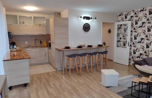 Dammartin-en-Goele Apartment | Le Panorama, 15 minutes from CDG, between Eurodisney and Parc Astérix.