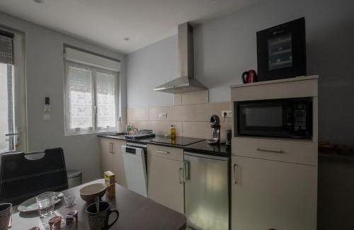 Civaux House | Le Petit Mona LIORA