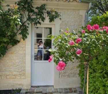 Foussignac House | Le Petit Noyer