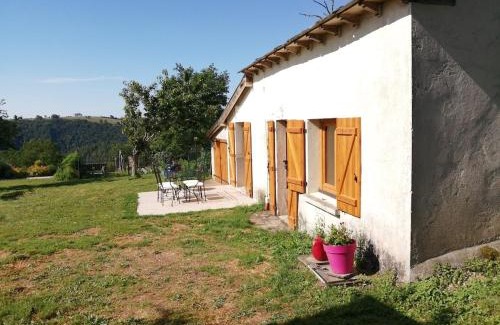 Centres House | Le Petit Suc