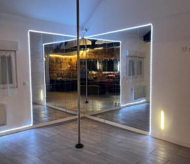 Nibas Apartment | Le plaisir secret