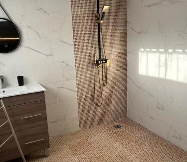 Nibas Apartment | Le plaisir secret