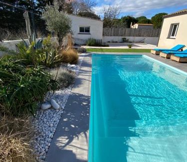 Ornaisons Villa | Le point BE - Magnifique villa avec piscine chauffée - de mai à septembre - pour 6 personnes